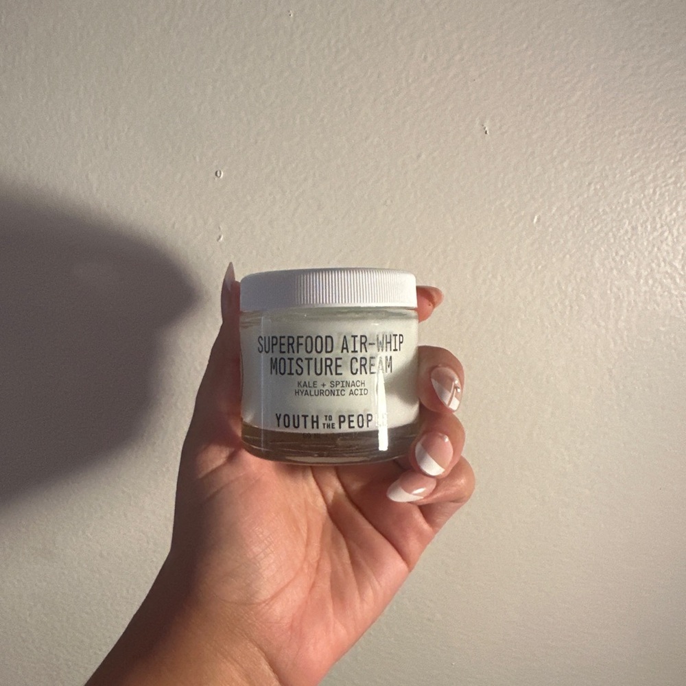 SUPERFOOD AIR-WHIP MOISTURE CREAM | Youth to the People